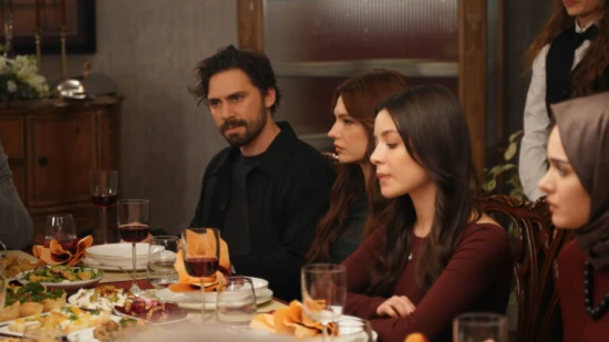 ATV Aynı Yağmur Altında Dizisi Final Bölümü Ekranlara Veda Ediyor